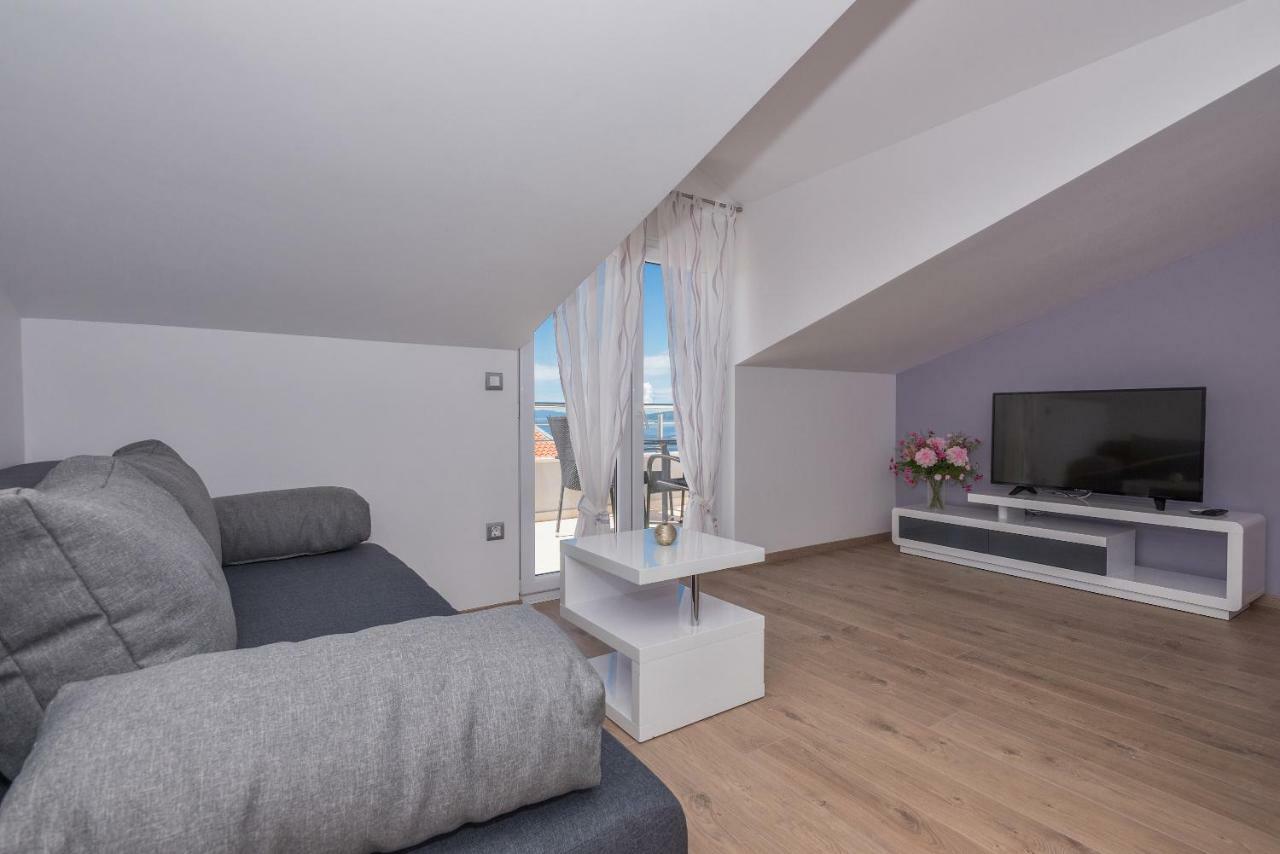 Apartmani Vujcic Макарська Екстер'єр фото