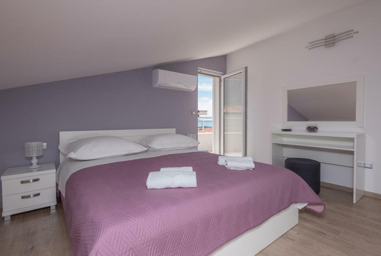 Apartmani Vujcic Макарська Екстер'єр фото